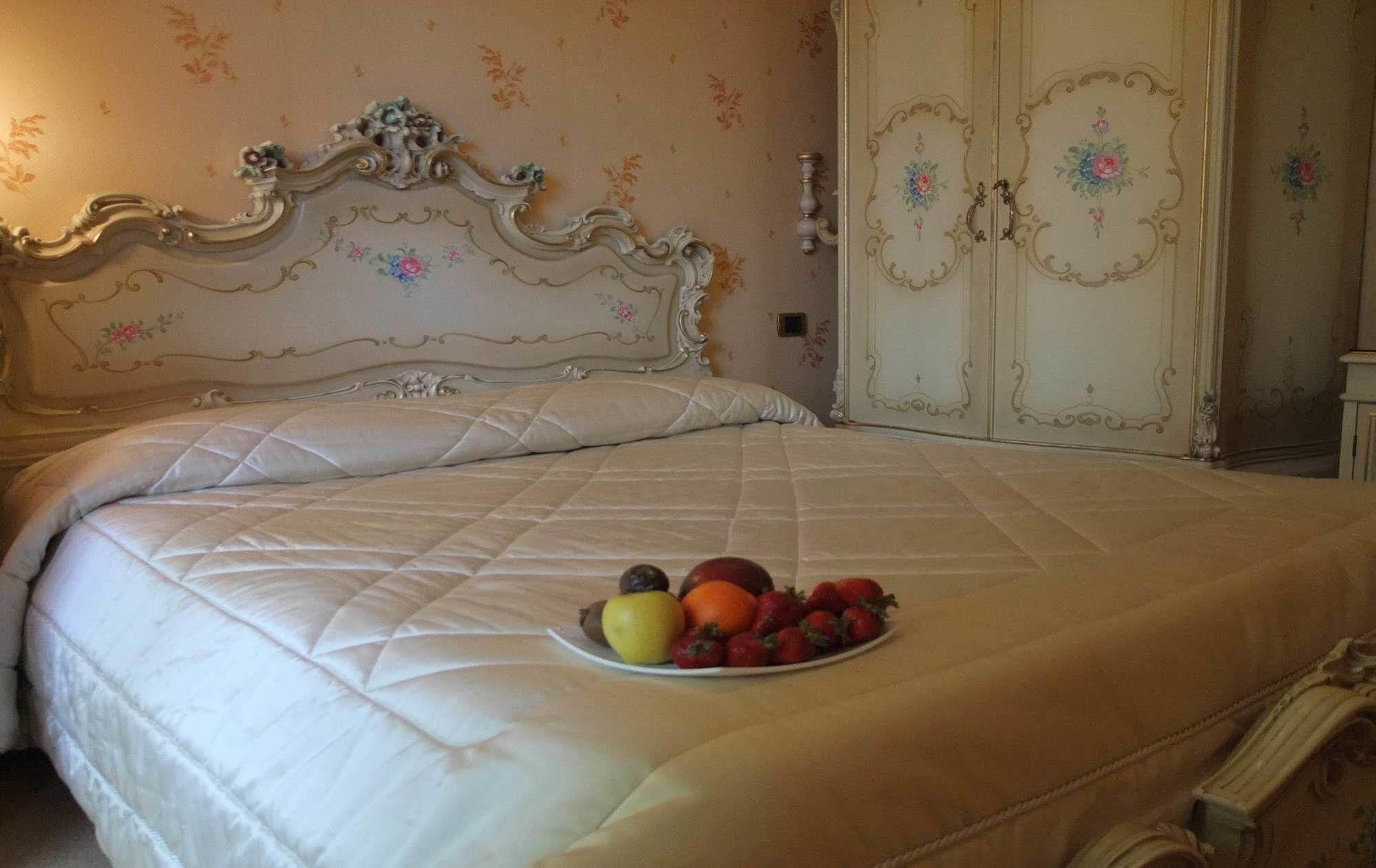Hotel Imperiale Terzigno Εξωτερικό φωτογραφία